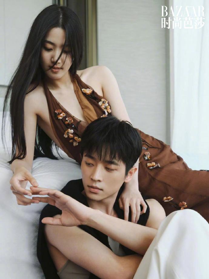 ​丞磊卢昱晓澳门芭莎大片曝光 两人甜蜜互动粉丝纷纷表示太甜了
