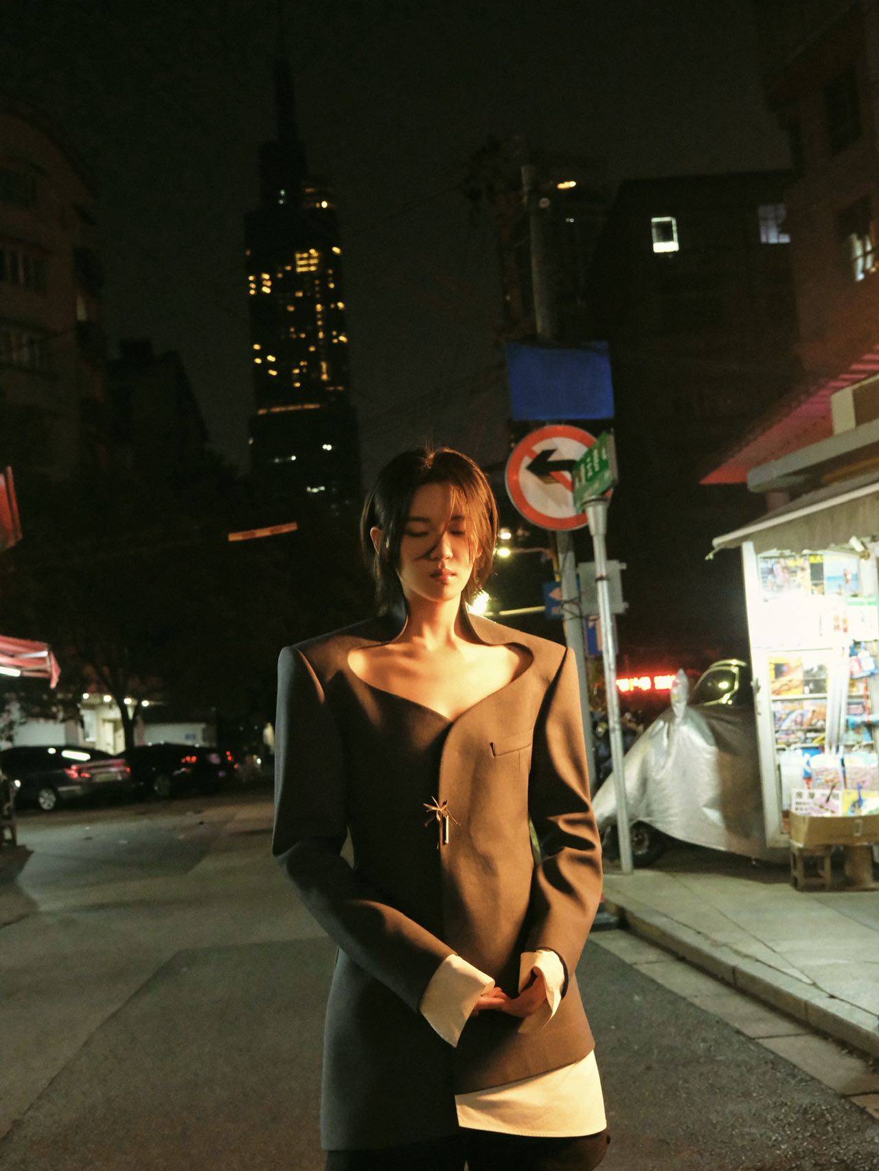 时尚圈的潜力股陆柯燃：从红毯到荧幕，实力演绎双线开花
