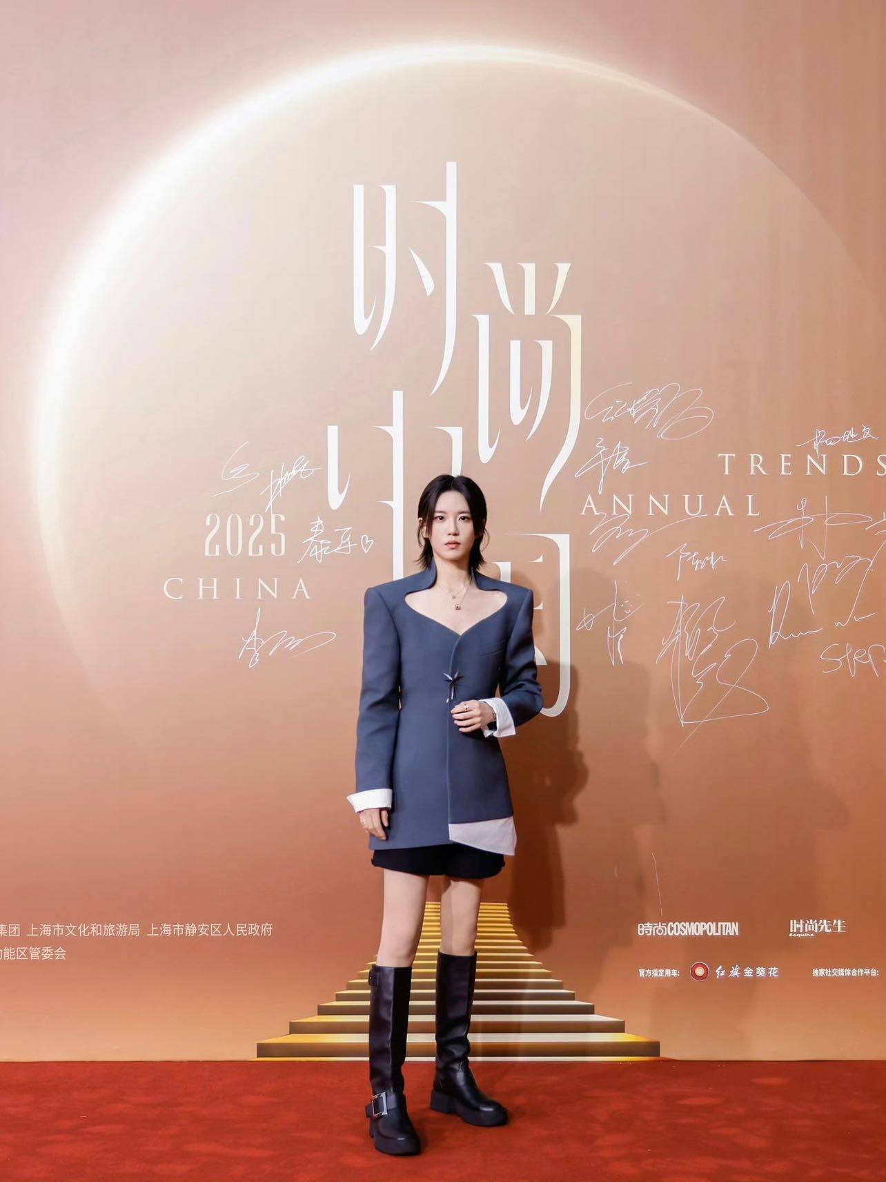 时尚圈的潜力股陆柯燃：从红毯到荧幕，实力演绎双线开花